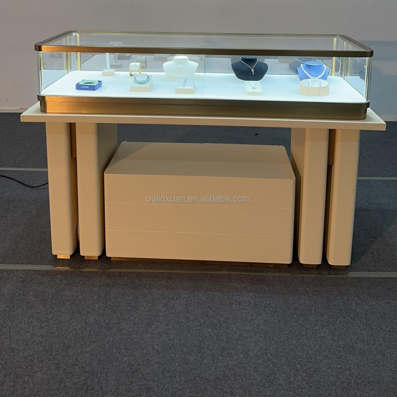 Витрина-стол для демонстрации  – обзор и цена Jewelry Store For Watches