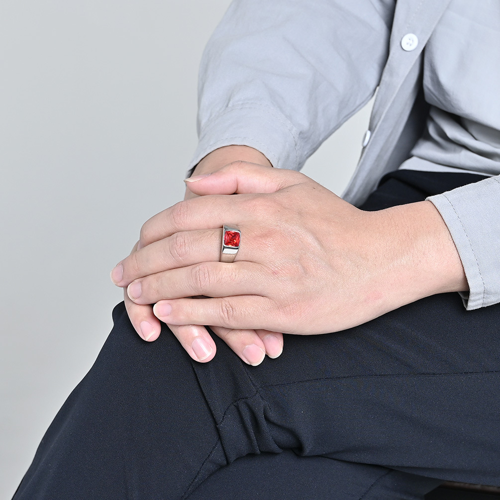 Кольцо-печатка из нержавеющей  – обзор и цена Mens Signet Ring