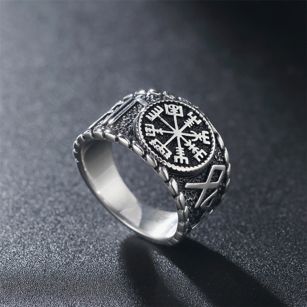 Винтажные кольца с рунами вики – обзор и цена Mens Signet Ring